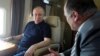 Putin Temui dan Berfoto dengan Warga Usai Hadapi Pemberontakan Singkat 