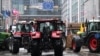 Protesting Farmers Swarm Brussels With Tractors, Demanding EU Concessions 