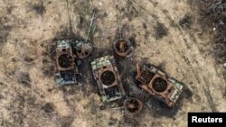 烏克蘭頓涅斯卡地區被摧毀的俄軍坦克。 （2024年2月13日）