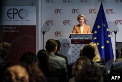 歐盟委員會主席烏爾蘇拉·馮德萊恩(Ursula von der Leyen)就歐盟與中國關係在布魯塞爾發表主題講話。（2023年3月30日）