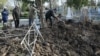 In Eastern Ukraine: Holding the Line, Waiting to Attack 