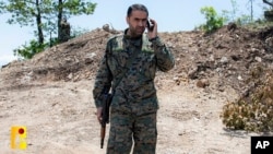 Foto yang dirilis oleh Media Militer Hizbullah menunjukkan komandan senior Hizbullah Wissam Tawil, yang tewas dalam serangan Israel di desa Kherbet Selem, Lebanon selatan, pada 8 Januari 2024.