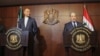 Menteri Luar Negeri Suriah Faisal Mekdad (kanan) berbicara dalam konferensi pers bersama Menteri Luar Negeri Iran Hossein Amirabdollahian di Damaskus, Suriah, pada 9 Maret 2023. (Foto: Reuters/Firas Makdesi)