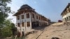 တိုက်ပွဲဒဏ် အပြင်းအထန်ခံနေရတဲ့ ဆီဆိုင်မြို့