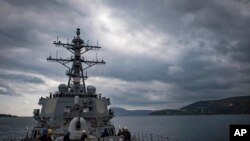 美國軍艦在地中海行駛（資料照）