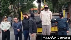 ایران در برخی اوقات زندانیان را در محضر عام اعدام می‌کند