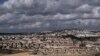Pemandangan dari permukiman Yahudi di wilayah Tepi Barat di area Efrat, dalam foto yang diambil pada 30 Januari 2023. (Foto: AP/Mahmoud Illean)