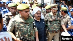 INDIA-POLITICS/CRIME