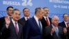 Menteri Luar Negeri Rusia Sergei Lavrov (tengah) menjadi tuan rumah pertemuan Dewan Menteri BRICS Plus di kota Nizhny Novgorod, Rusia, Selasa 11 Juni 2024.
