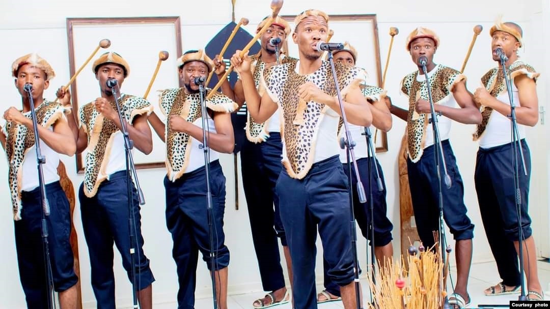 Amaqaqa music group