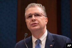 Daniel Kritenbrink, Asisten Menteri Luar Negeri untuk Urusan Asia Timur dan Pasifik, di Capitol Hill, Washington, 28 Februari 2023. (AP / Jacquelyn Martin)