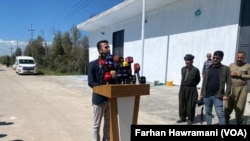 کۆنگرەی ڕۆژنامەوانی فەرهاد توفیق، وتەبێژی پارتی سۆسیال دیموکراتی کوردستان، لە ڕۆژی 3-4-2024 دوای دروستبوونی شەڕ و ئاڵۆزی ناو حزبەکە.