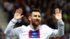 Lionel Messi dari Paris St Germain merayakan gol pertama mereka. (Foto: REUTERS/Eric Gaillard)
