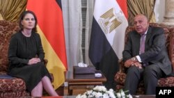 آنالنا بربوک، وزیر خارجه آلمان، روز ۲۳ مهر به مصر رفت و با همتای مصری خود درباره بحران جاری در خاورمیانه گفتگو کرد