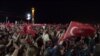 Türkiye Cumhuriyeti’nin kuruluşunun 100’üncü yıldönümü dolayısıyla İzmir’de de coşkulu kutlamalar düzenlendi