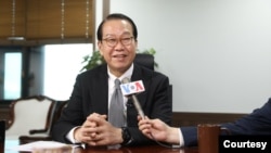 권영세 한국 통일부 장관이 VOA와 인터뷰했다. 사진 제공 = 한국 통일부.