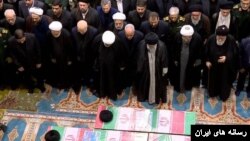 مراسم نماز بر جسد ابراهیم رئیسی و هیات همراهش 