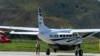 Pesawat SAM Air saat berada di Bandara Elelim, Yalimo, Papua Pegunungan. (Courtesy: Polda Papua)