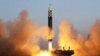 Peluncuran rudal balistik antarbenua (ICBM) Hwasong-17 di Bandara Internasional Pyongyang. (Foto: KCNA via AFP)
