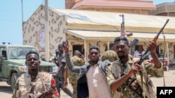 Pristalice generala Abdel Fataha al-Burhana (Foto: AFP)