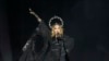 Denye konse Madonna nan kad vire won "The Celebration Tour" li a sou plaj Copacabana nan vil Rio de Janeiro, Brezil, 4 Me 2024. 