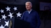 Presiden AS Joe Biden menyaksikan acara kampanye di Sekolah Menengah Strath Haven di Wallingford, Pennsylvania, AS, 8 Maret 2024. (Foto: REUTERS/Evelyn Hockstein)