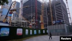 北京商務中心區的建築工地。 （2024年7月14日）