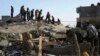 Warga Palestina memeriksa kehancuran pasca serangan udara Israel terhadap bangunan permukiman di kota Rafah, Jalur Gaza, 3 Maret 2024. 