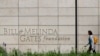 Gates Foundation Chief Calls on Billionaires to Give More and Soon
