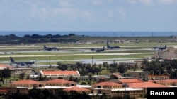 Pemandangan dari sejumlah pesawat militer AS yang diparkir di Pangkalan Udara Andersen di Guam, AS, pada 15 Agustus 2017. (Foto: Reuters/Erik De Castro)