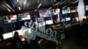 Suasana studio stasiun televisi daring, TV Dozhd, di Moscow, Rusia, 20 Agustus 2021. (Foto: Denis Kaminev/Reuters)