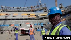 Qatar bergantung pada jutaan pekerja asing untuk mempersiapkan penyelenggaraan Piala Dunia FIFA 2022 (foto: dok). 