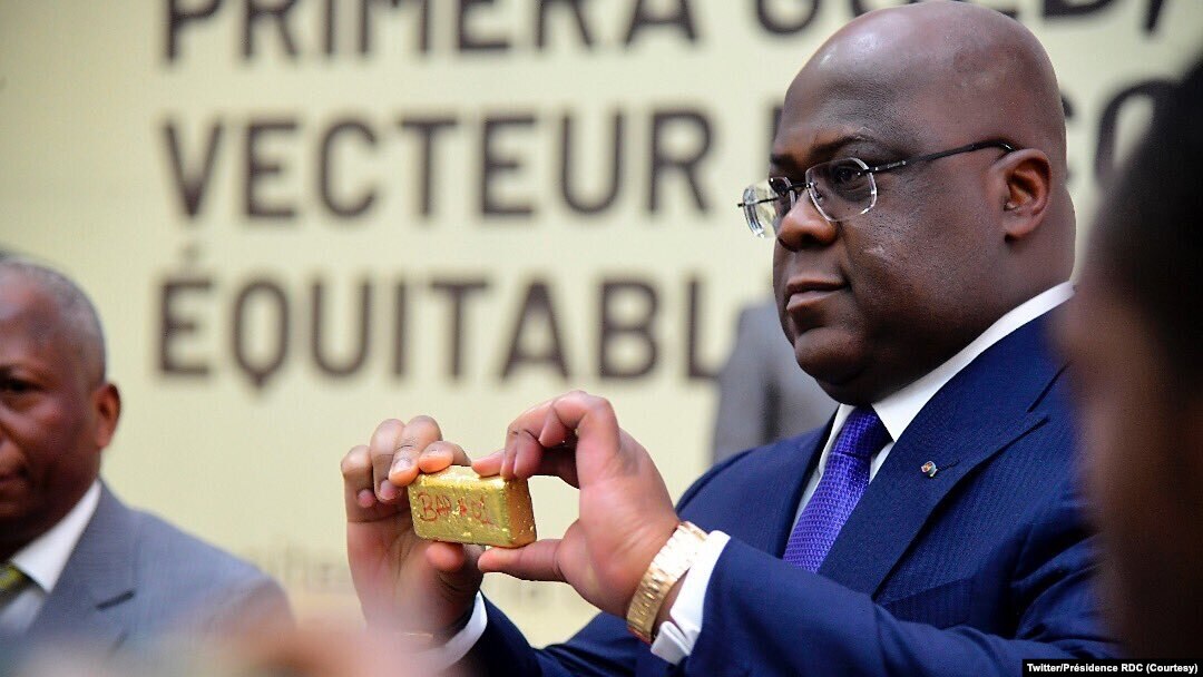Président Félix Tshisekedi alakisi ndambo ya wolo eye RDC ezali kodinda na Emirats arabes unis, na Cité ya Union africaine, Kinshasa, 13 sanza ya yambo 2023. (Twitter/Présidence RDC) 