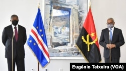 João Lourenço, Presidente de Angola (esq), e José Maria Neves, Presidente de Cabo Verde (dir), Praia, Cabo Verde, 14 Março 2022