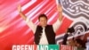 عمران خان: حامیانم تا انحلال پارلمان و اعلام انتخابات در اسلام آباد باقی خواهند ماند