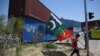 Pakistan Arrests Hundreds Ahead of Ex-PM Khan's Anti-Government Rally