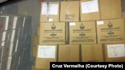 Donativos da Cruz Vermelha para as vítimas da enxurrada de 2015 no Lobito