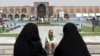 Iran’s Hoteliers Association: Foreign Tourists Canceling Visits 