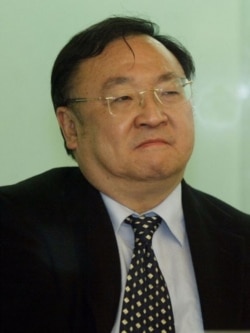 位於台北的淡江大學外交與國際關係學系榮譽教授陳一新