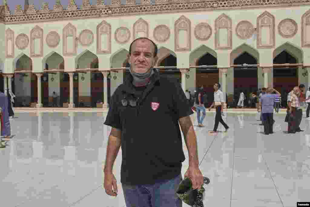 Abdelmenem Khatri, 58, says, "It’s a beautiful feeling to re-open the mosques," Aug. 28, 2020 in Cairo. (Hamada Elrasam/VOA)