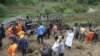 18 Pelajar Terkubur Tanah Longsor di Tiongkok Barat Daya