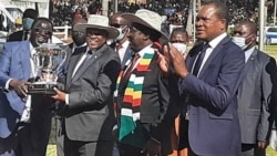 Udabe Esilwethulelwe NguMqondisi Dube