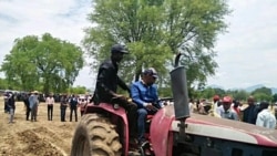 Angola: Especialistas pedem cautela na implantação do programa para mecanizar a agricultura familiar - 3:06