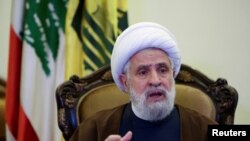 此前担任黎巴嫩真主党副总书记的二号人物纳伊姆·卡西姆（Naim Qassem）10月29日已经被选为真主党总书记，成为该组织的新任最高领导人。