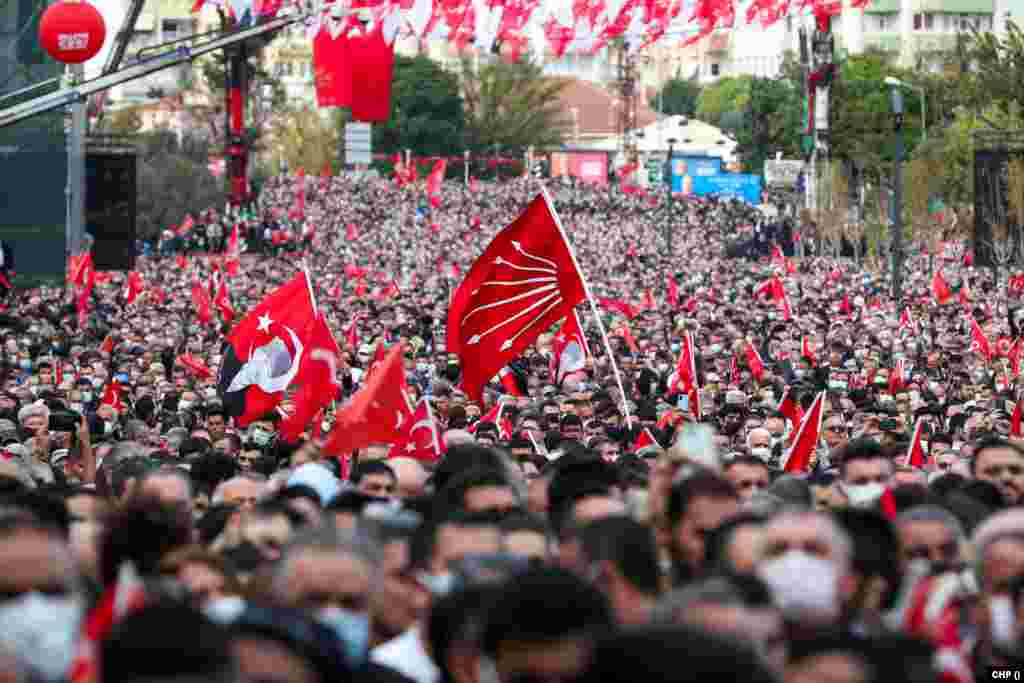 Turkey's main opposition party CHP leader Kilicdaroglu is holding a rally in Mersin, Turkey
