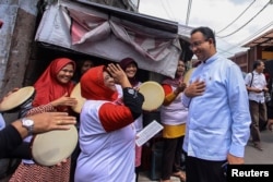 Anies Baswedan dalam sebuah kampanye (17/1).