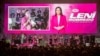 Wakil Presiden Filipina Leni Robredo, calon presiden untuk pemilihan 2022, berkampanye di Kota San Fernando, Provinsi Pampanga, Filipina, 9 April 2022. (REUTERS/Lisa Marie David)