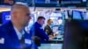 Pasar Dunia Anjlok, Wall Street Terjun Bebas