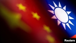 中國與台灣旗幟