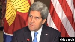 克里会晤东盟各国外长时敦促中国与邻国和平解决南海争议